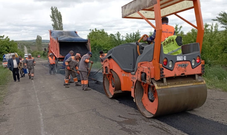 Executarea lucrărilor de întreținere a drumurilor în perioada caldă a anului conform Programului